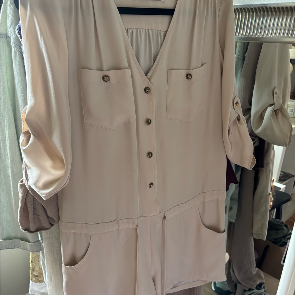 Amanda Uprichard Beige V-Neck romper